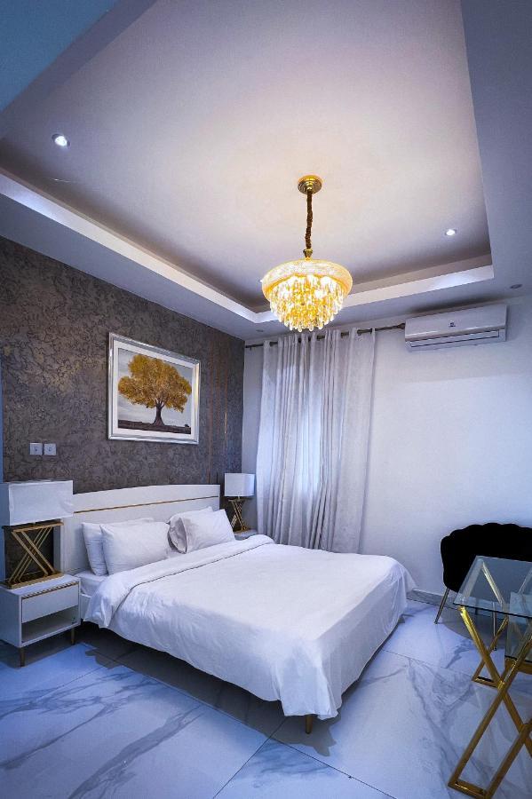 The Vittins Apartment Accra Bagian luar foto