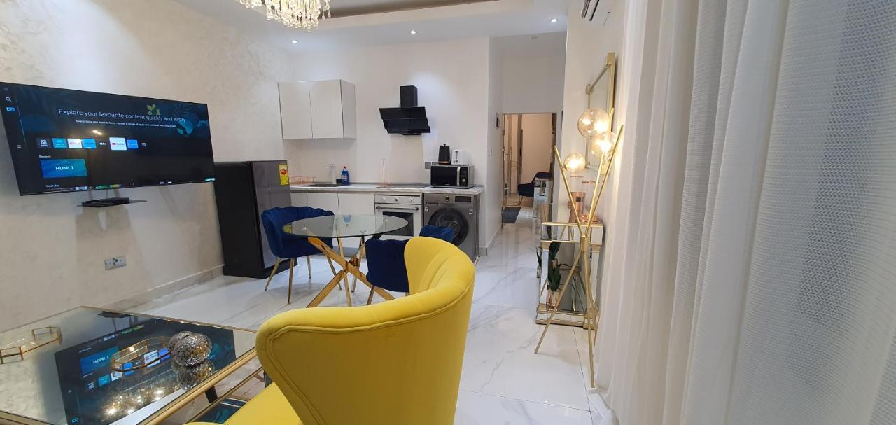 The Vittins Apartment Accra Bagian luar foto