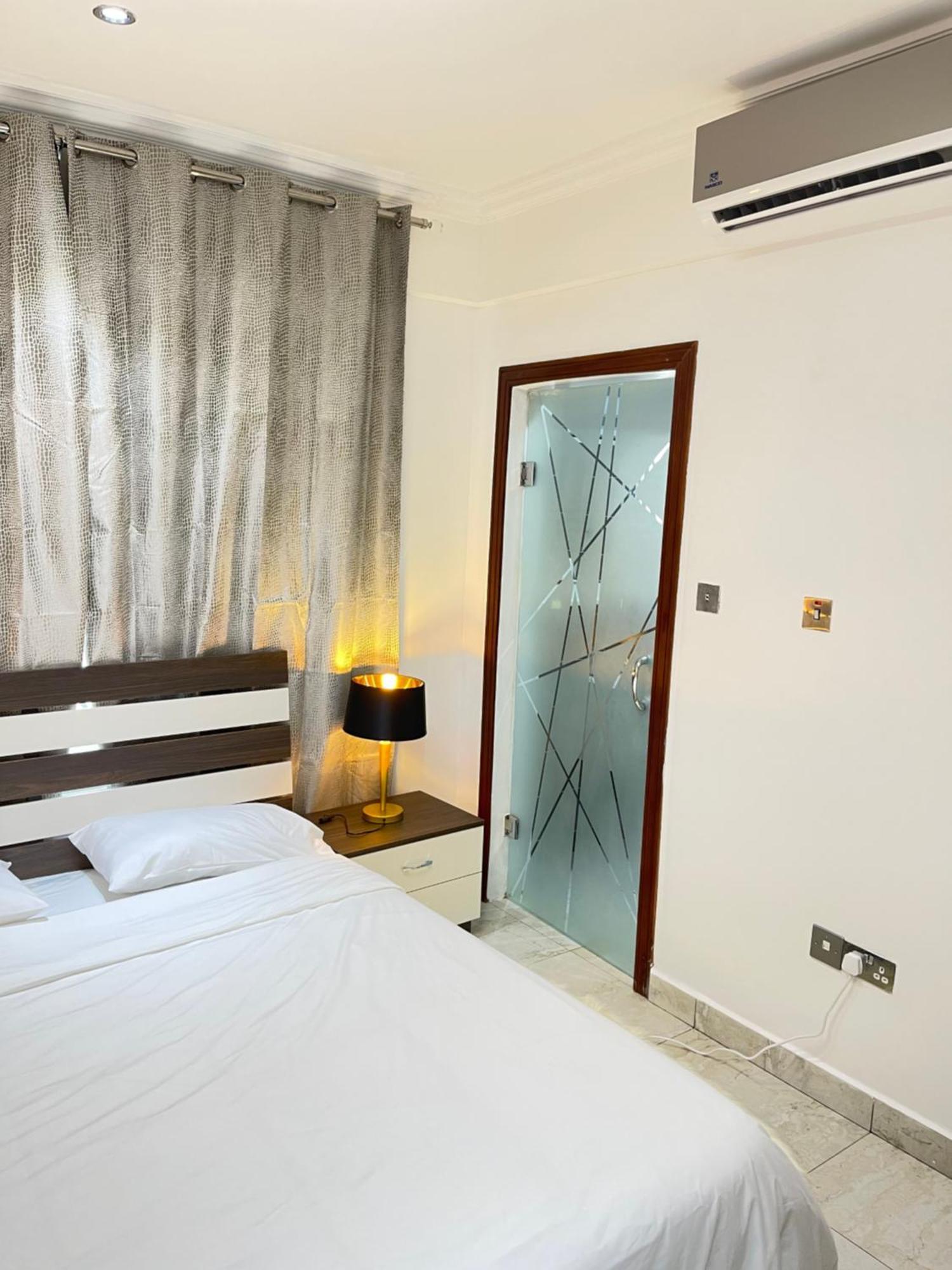 The Vittins Apartment Accra Bagian luar foto