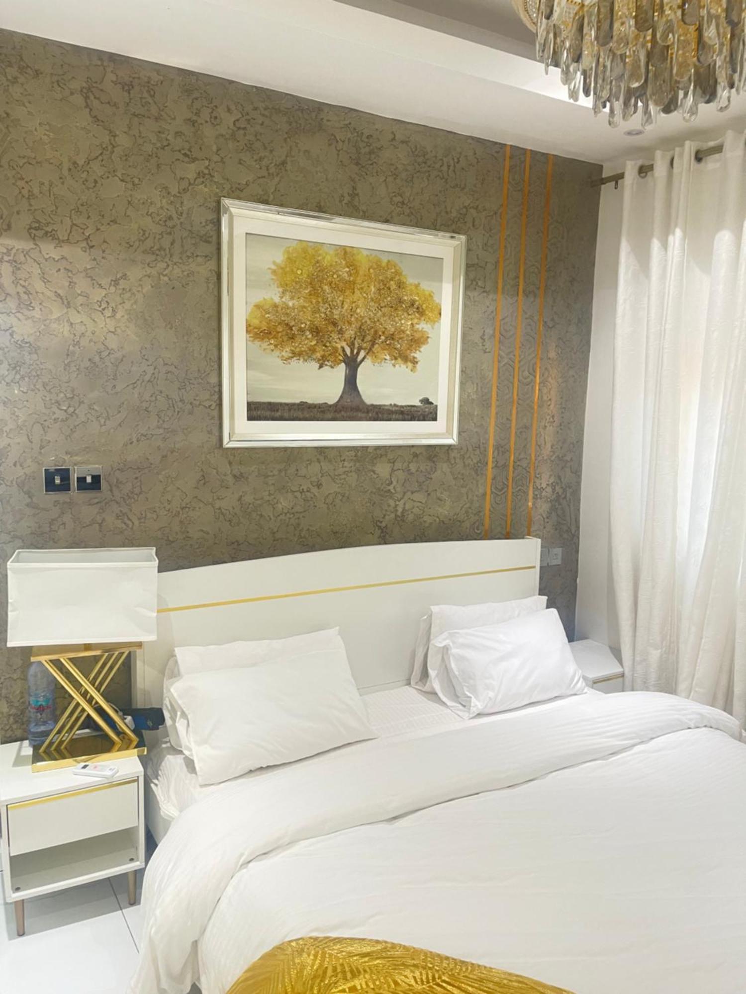 The Vittins Apartment Accra Bagian luar foto