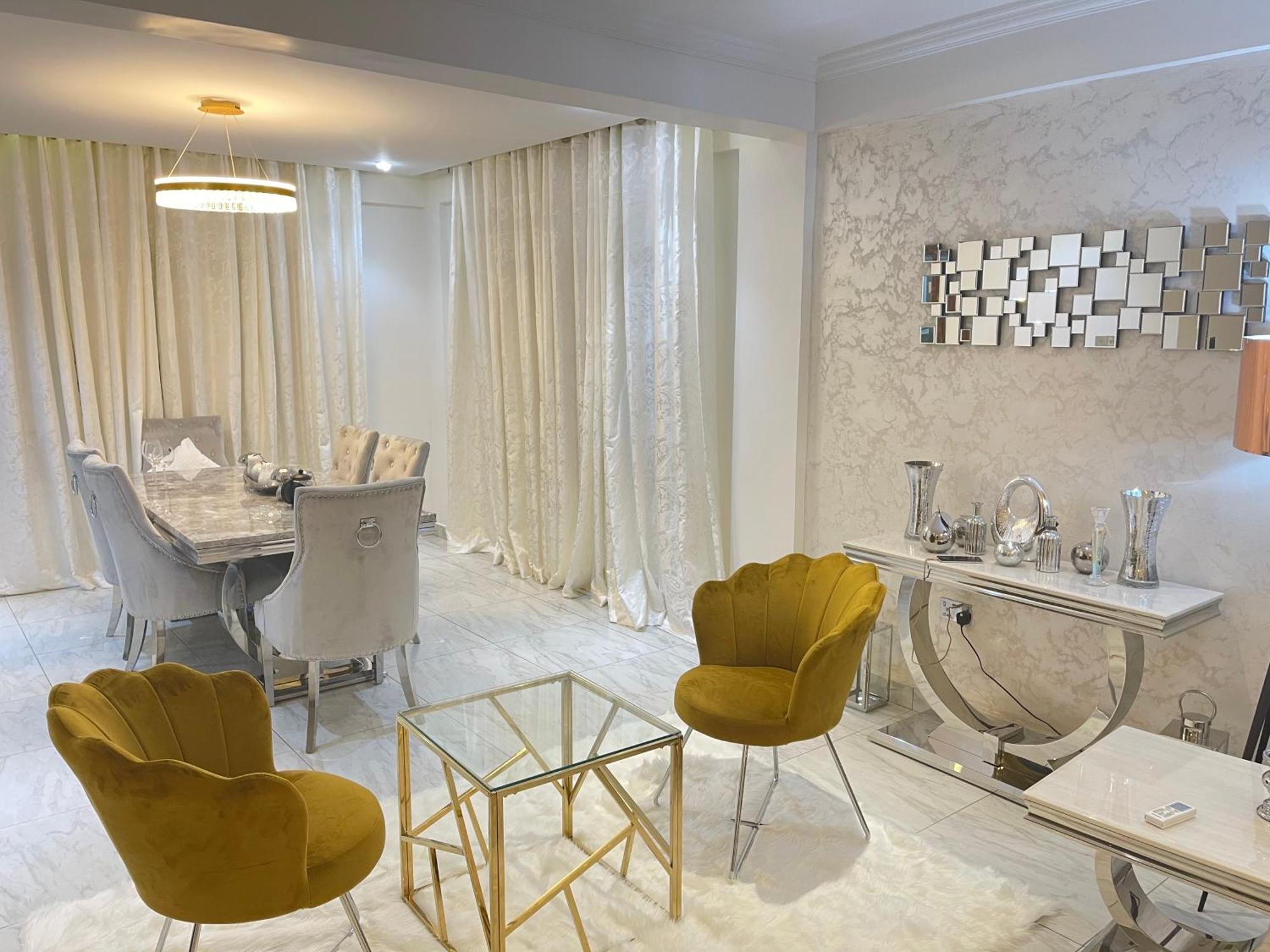 The Vittins Apartment Accra Bagian luar foto